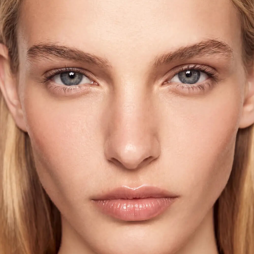 Скульптурирующий стик для лица SHIKstudio Soft Sculpt Stick