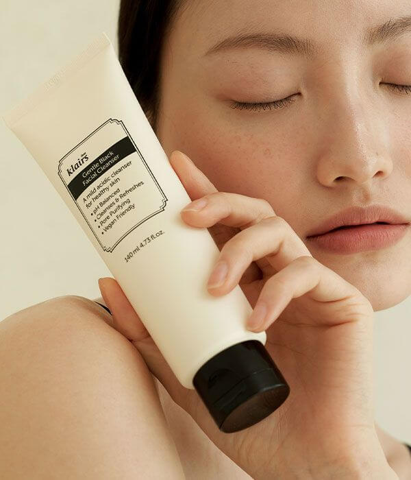 Мягкая очищающая пенка с чёрным трюфелем Dear, Klairs Gentle Black Facial Cleanser