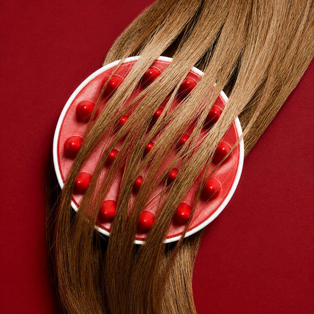 Массажная щётка для кожи головы moev Scalp Brush